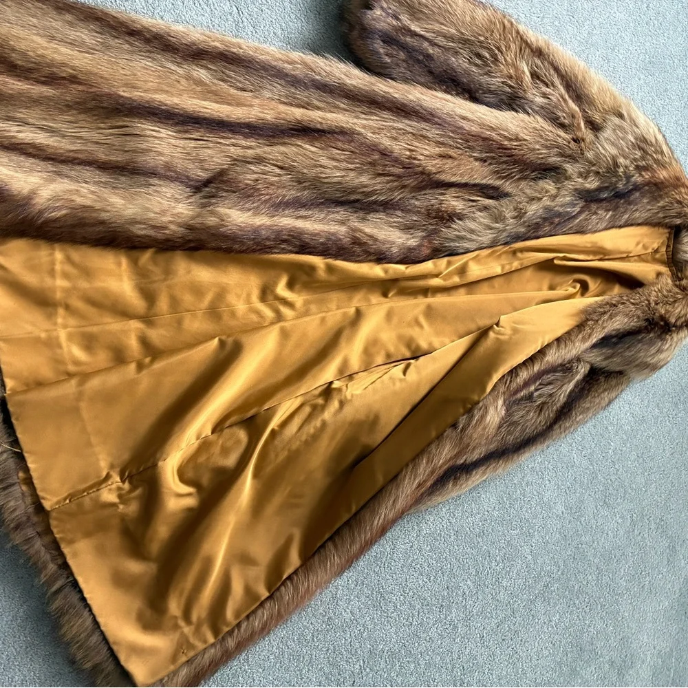 Raccoon Vintage luxurious Full-Length fur coat.  Almost new